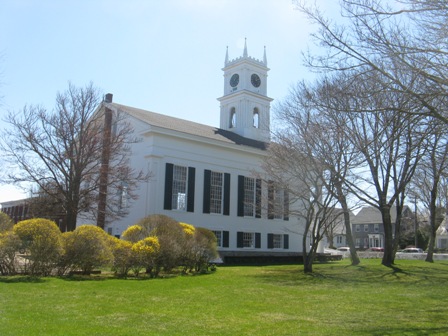 Edgartown church and visitor's center.