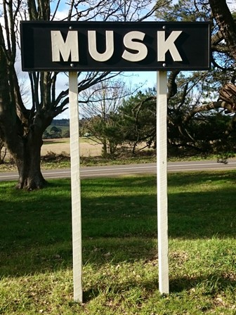 Musk railway station sign