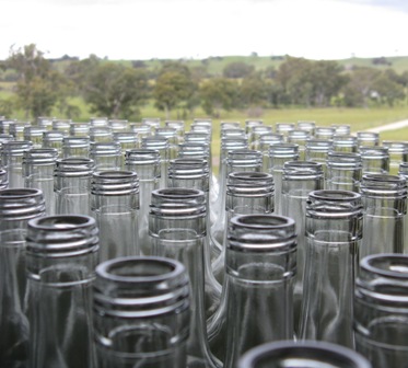 Coliban Creek Winery Victoriareadying for bottling