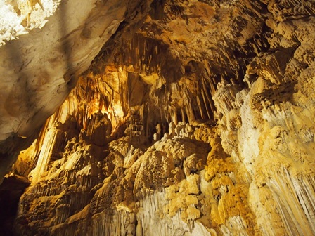 Shasta Caverns 