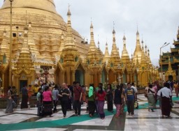 Myanmar Meandering in Yangon